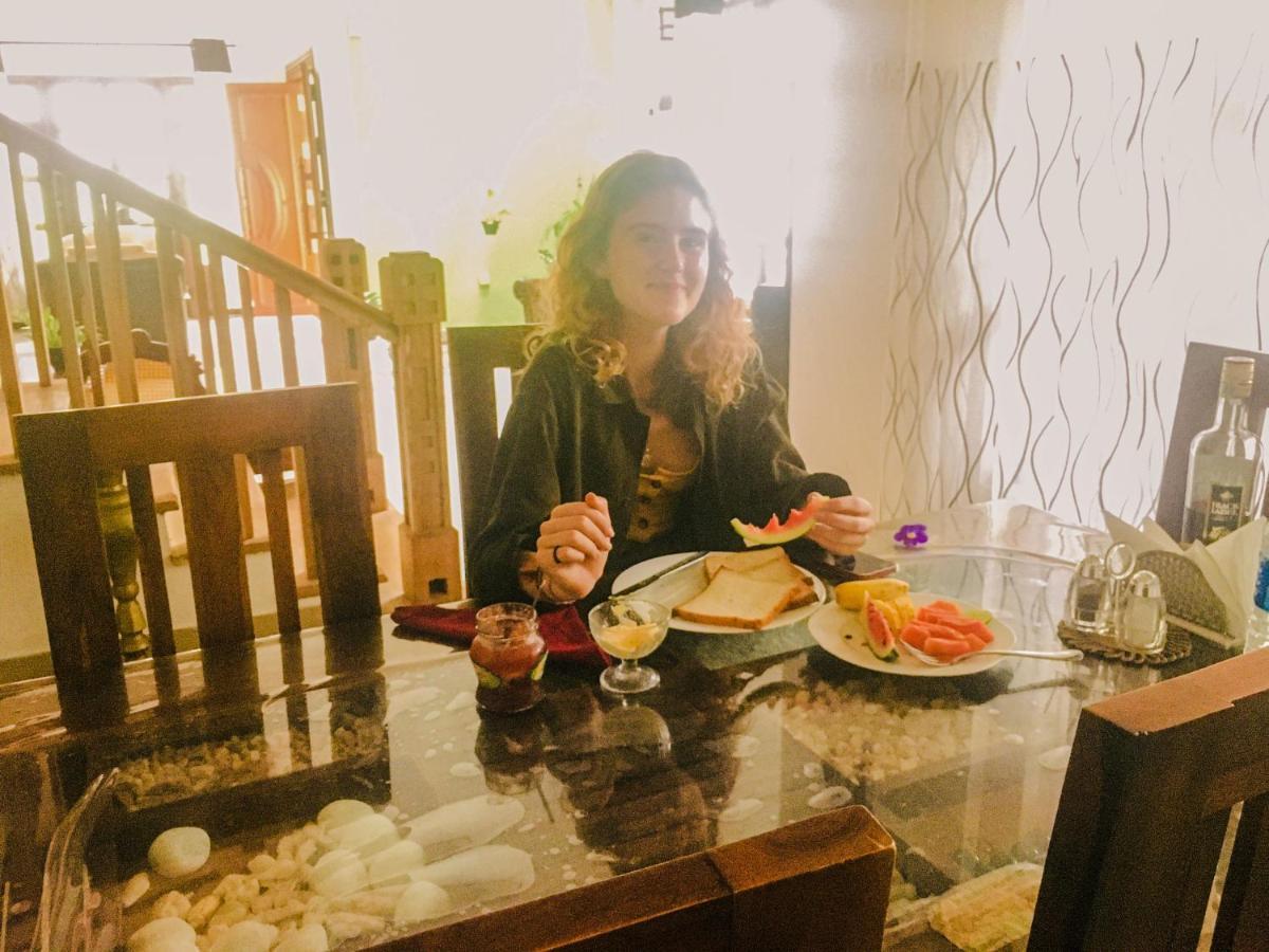 Ehala Family Rest Hotel Анурадхапура Екстериор снимка