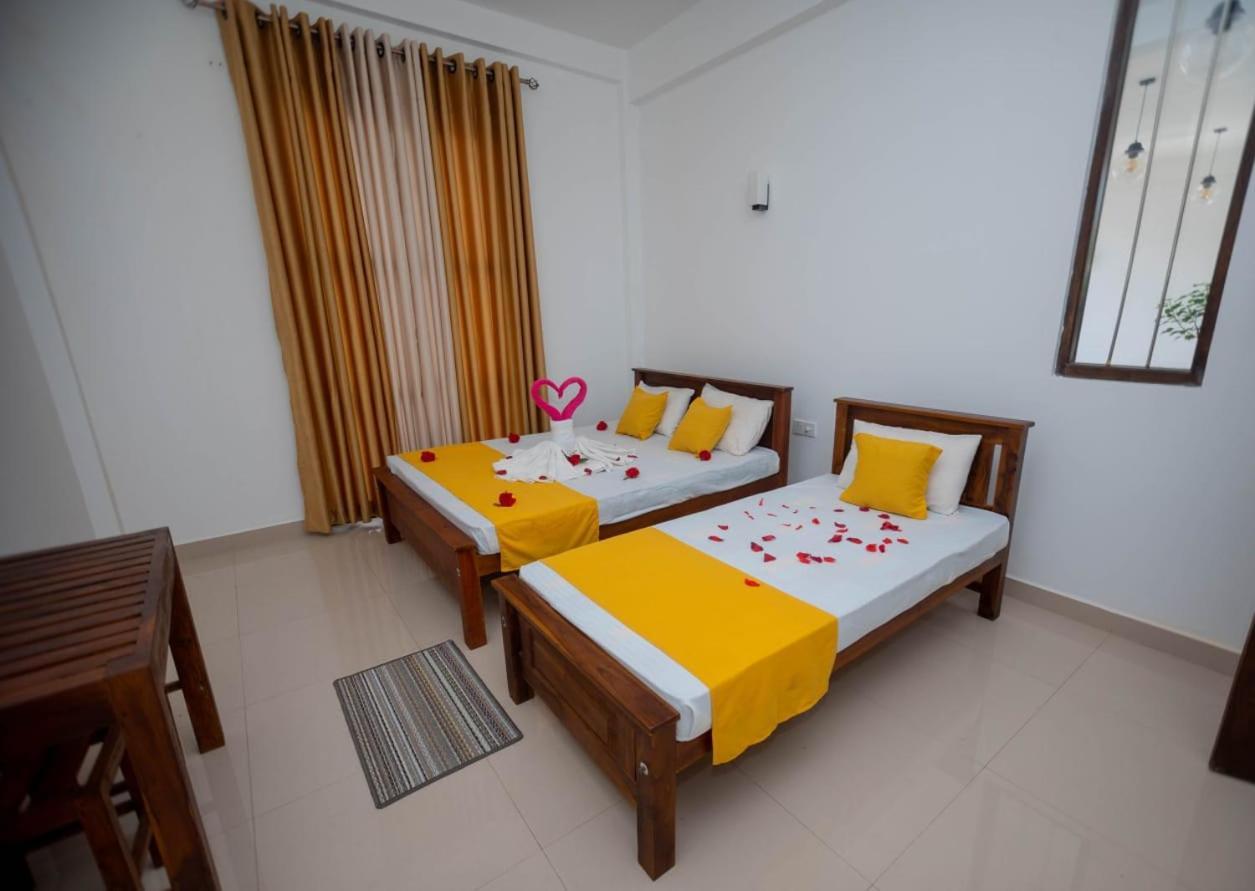 Ehala Family Rest Hotel Анурадхапура Екстериор снимка